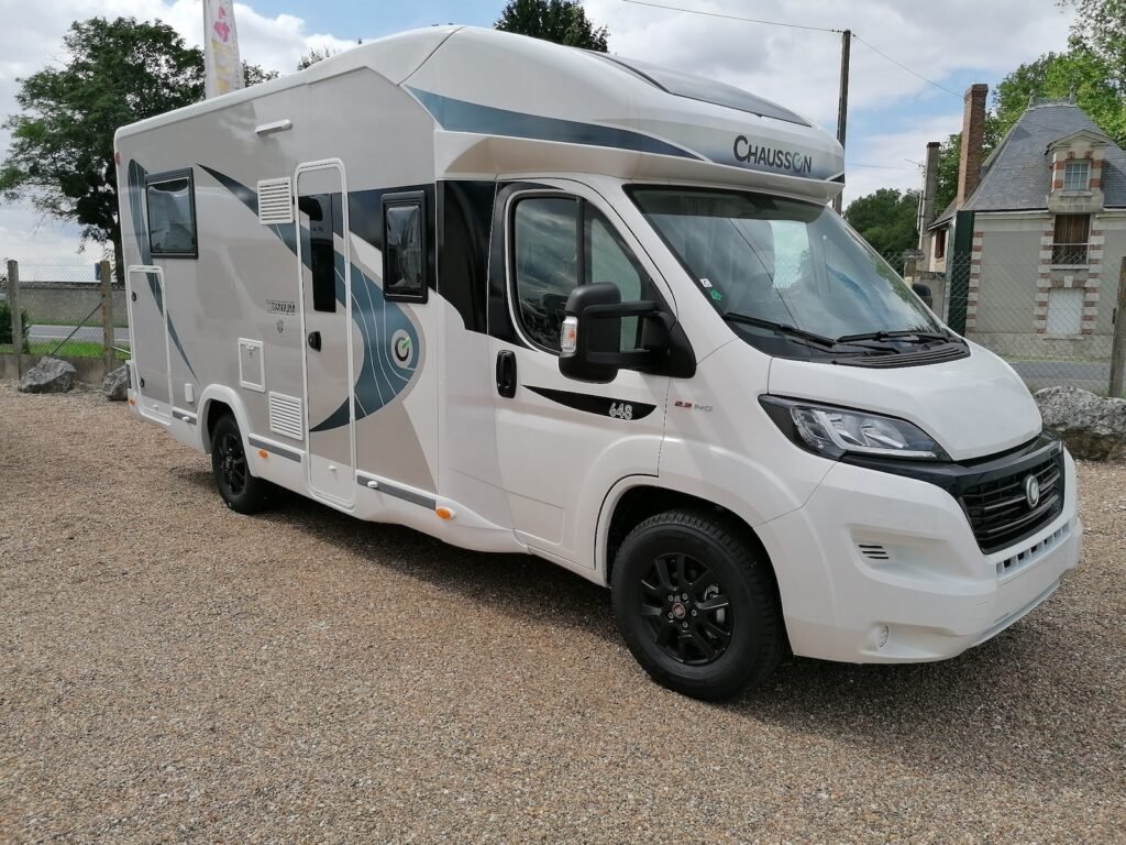 Share Your Motorhome co uk - Cahrlieville